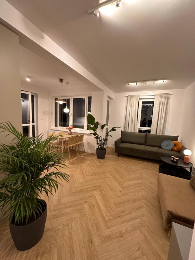 Apartament Na Letniej Z Duzym Tarasem Z Widokiem Na Gory Kłodzko Exterior foto